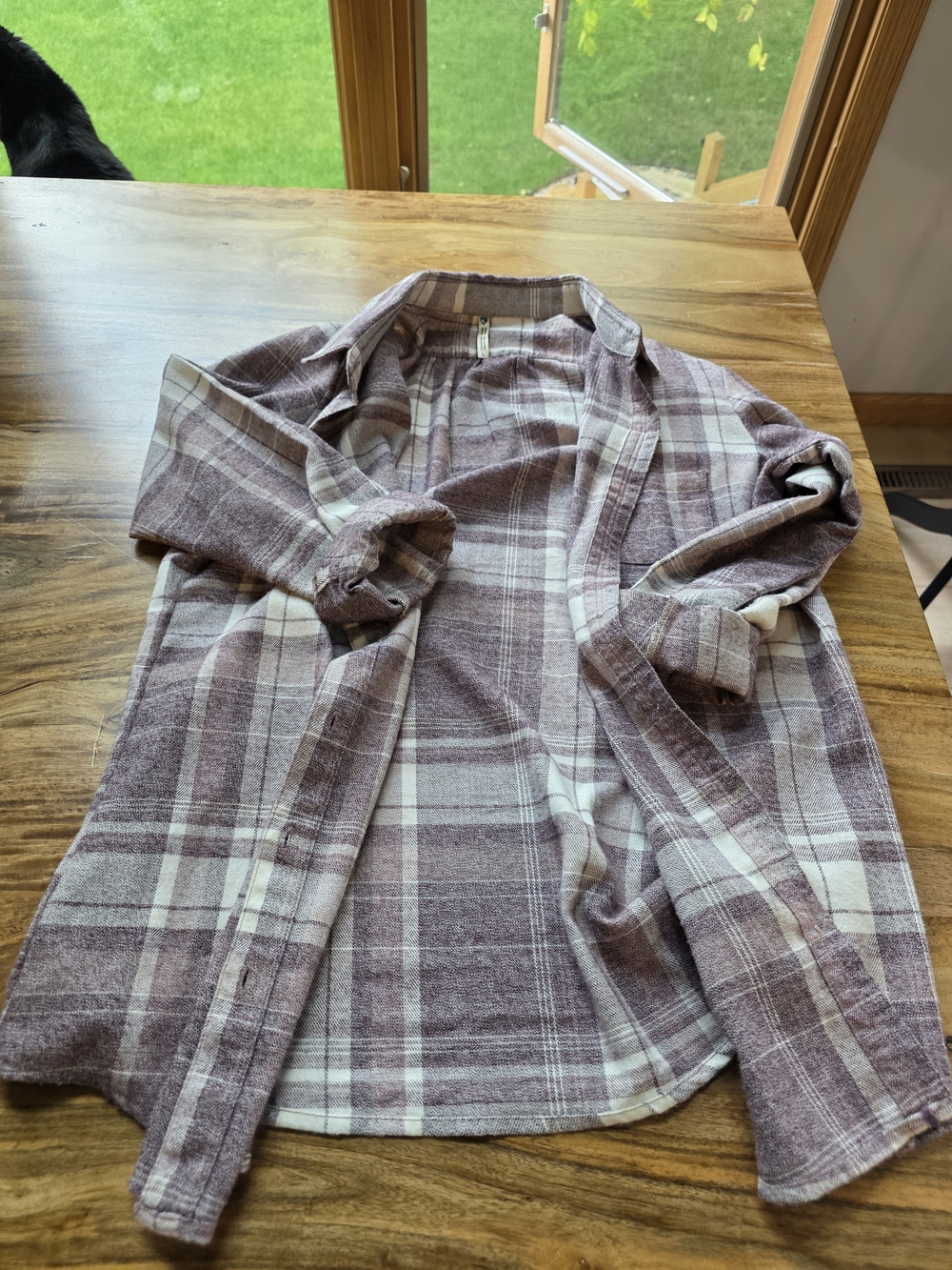 KÜHL Kamila.Flannel Shirt In Women's Large. Purple and White Plaid. - Picture 5 of 10